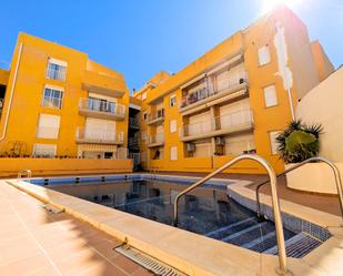 Vista exterior de Apartament en venda en Alcanar amb Terrassa, Piscina i Balcó