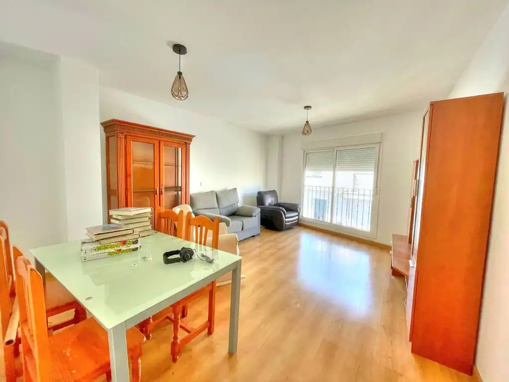Sala d'estar de Dúplex en venda en Riogordo amb Aire condicionat