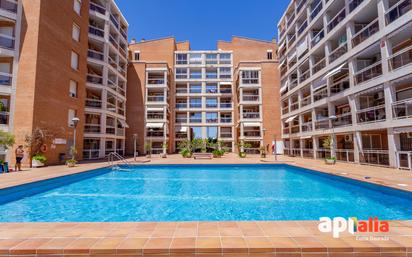 Piscina de Apartament en venda en Vinyols i els Arcs amb Terrassa, Piscina i Forn