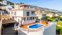 Vista exterior de Casa o xalet en venda en Oropesa del Mar / Orpesa amb Calefacció, Terrassa i Piscina