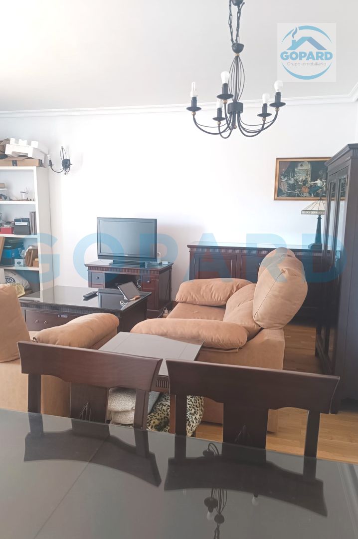 Sala d'estar de Pis de lloguer en Villanueva de la Cañada amb Aire condicionat, Calefacció i Parquet