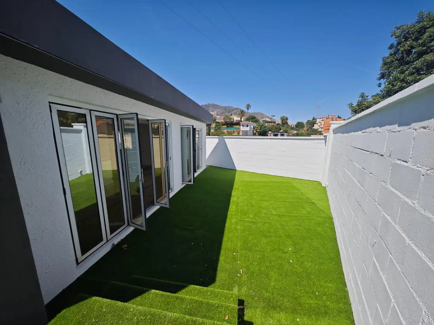 Villa con piscina in vendita a Calle TULIPANES LOS, imagen 18