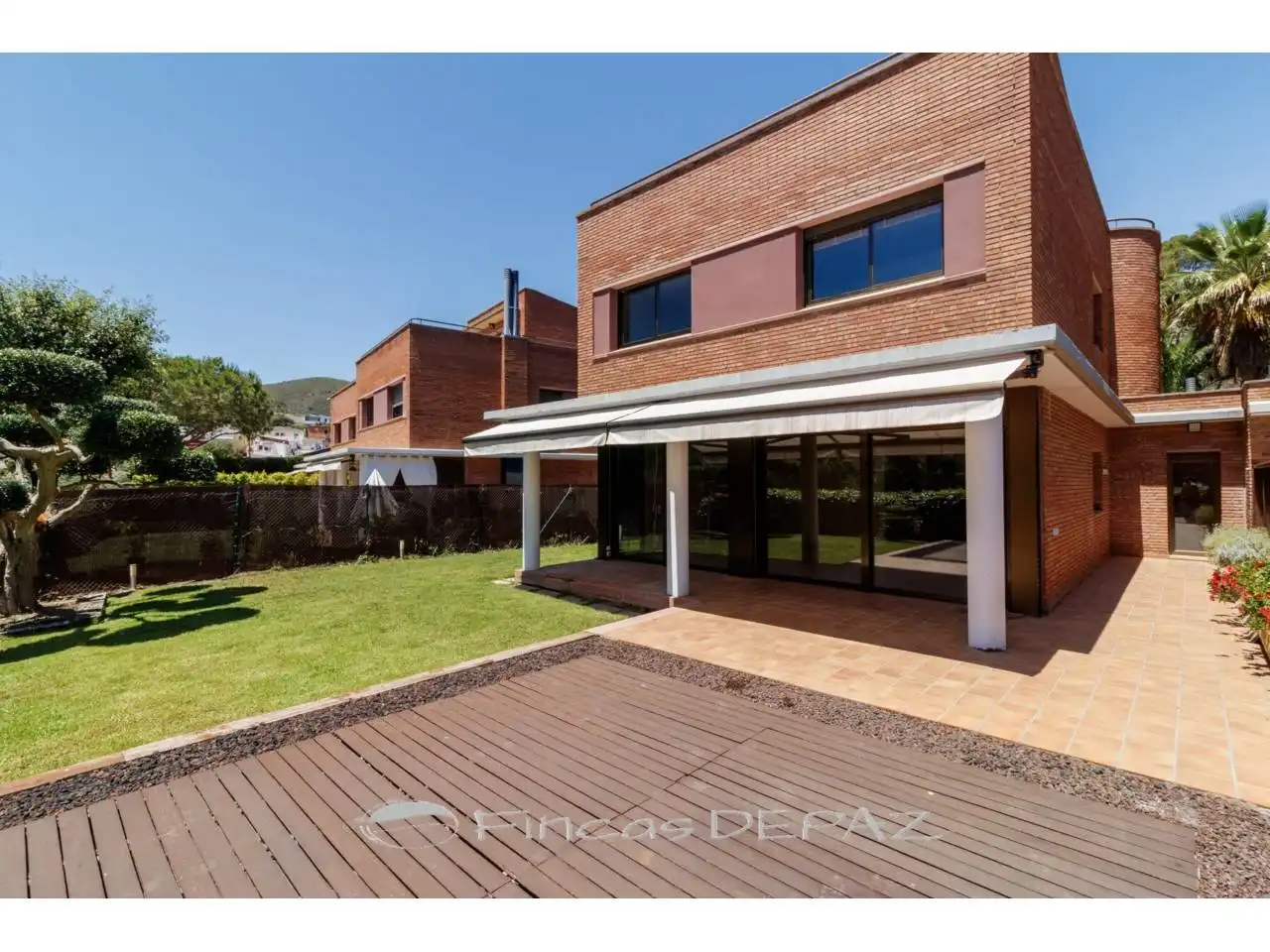 Jardí de Casa o xalet de lloguer en Castelldefels amb Aire condicionat, Calefacció i Terrassa