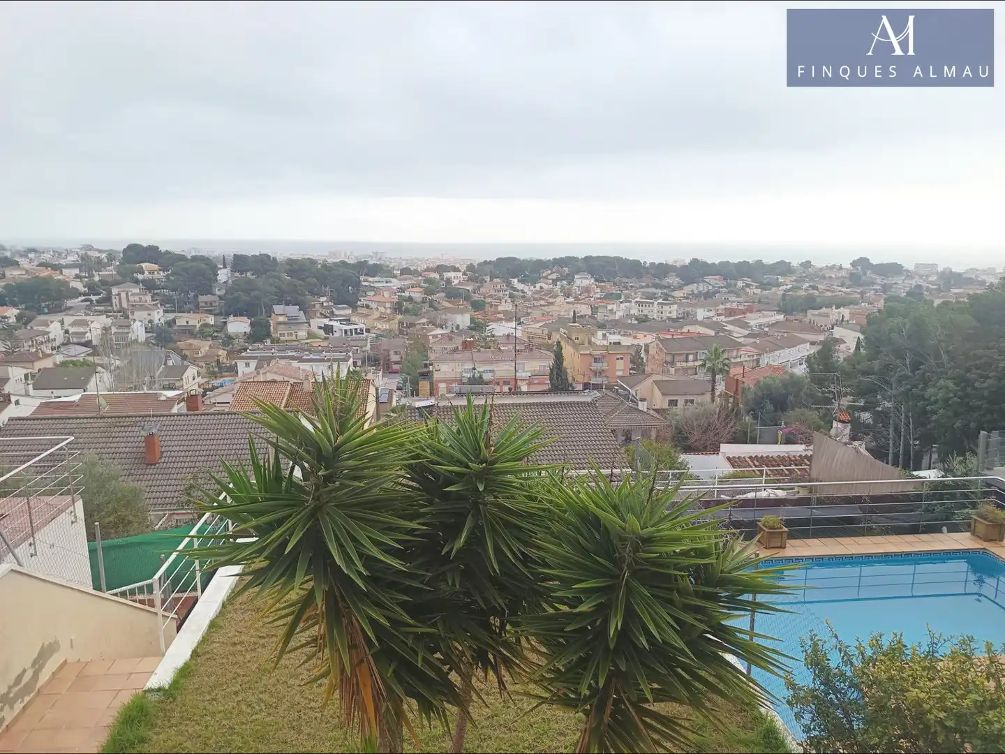 Exterior view of Detached homes for sale in Calafell  with Heating, Private garden and Storage room