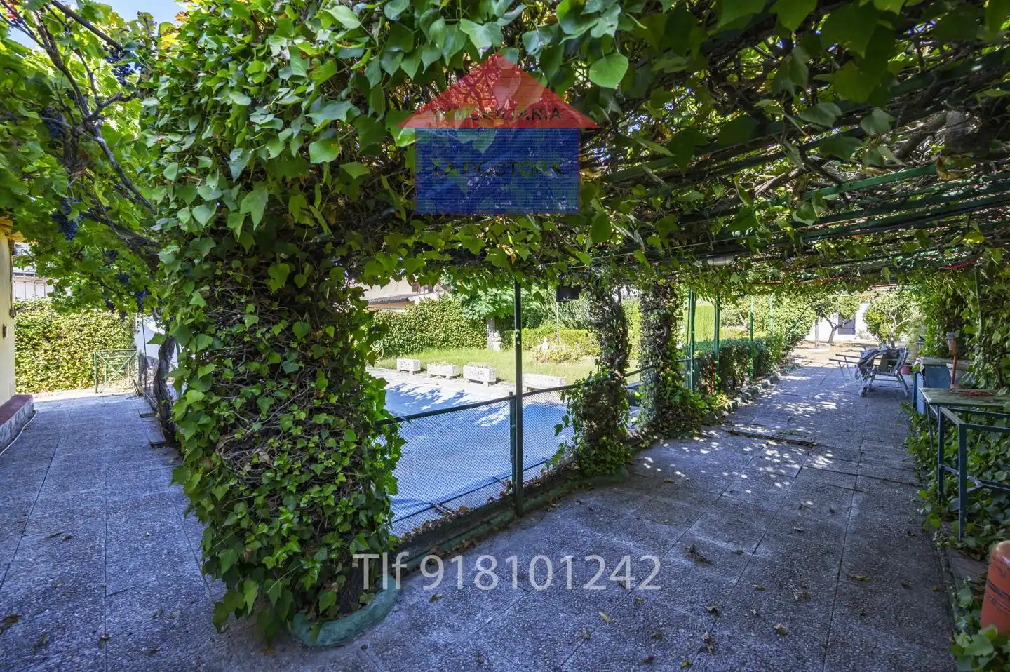 Jardí de Casa o xalet en venda en Villamanta amb Jardí privat, Traster i Piscina