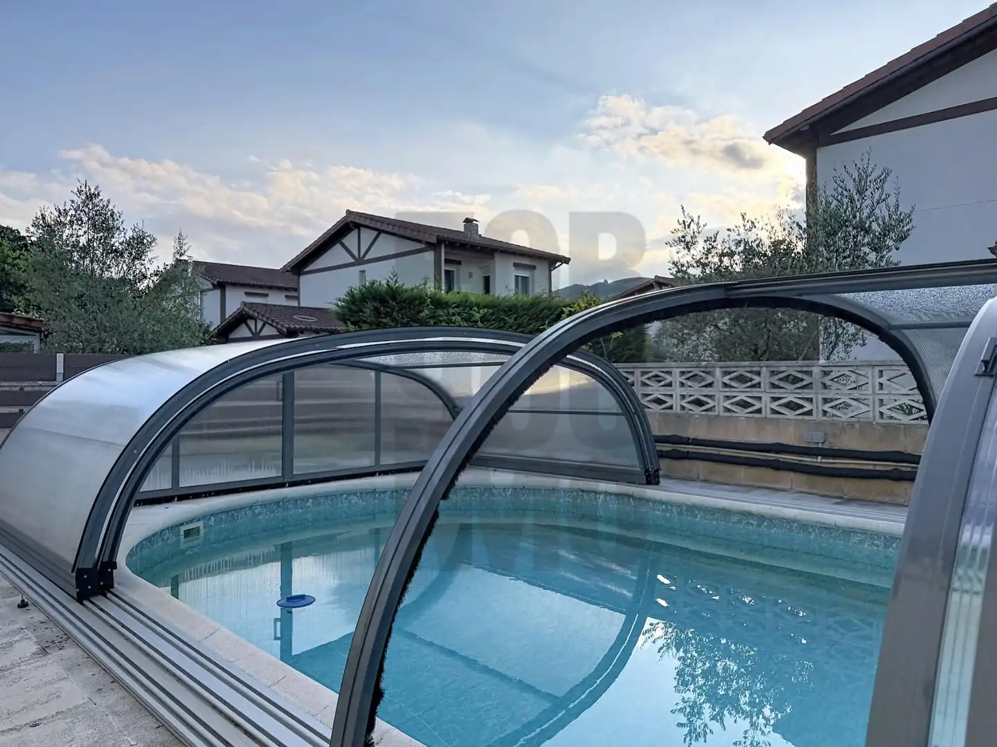 Piscina de Pis en venda en Voto amb Calefacció, Jardí privat i Terrassa