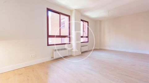 Foto 2 de Piso en venta en San Juan Bautista, Madrid Capital