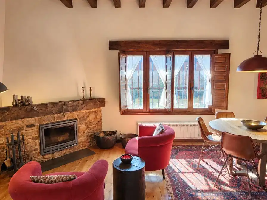 Sala d'estar de Casa o xalet en venda en Riaza, Segovia
