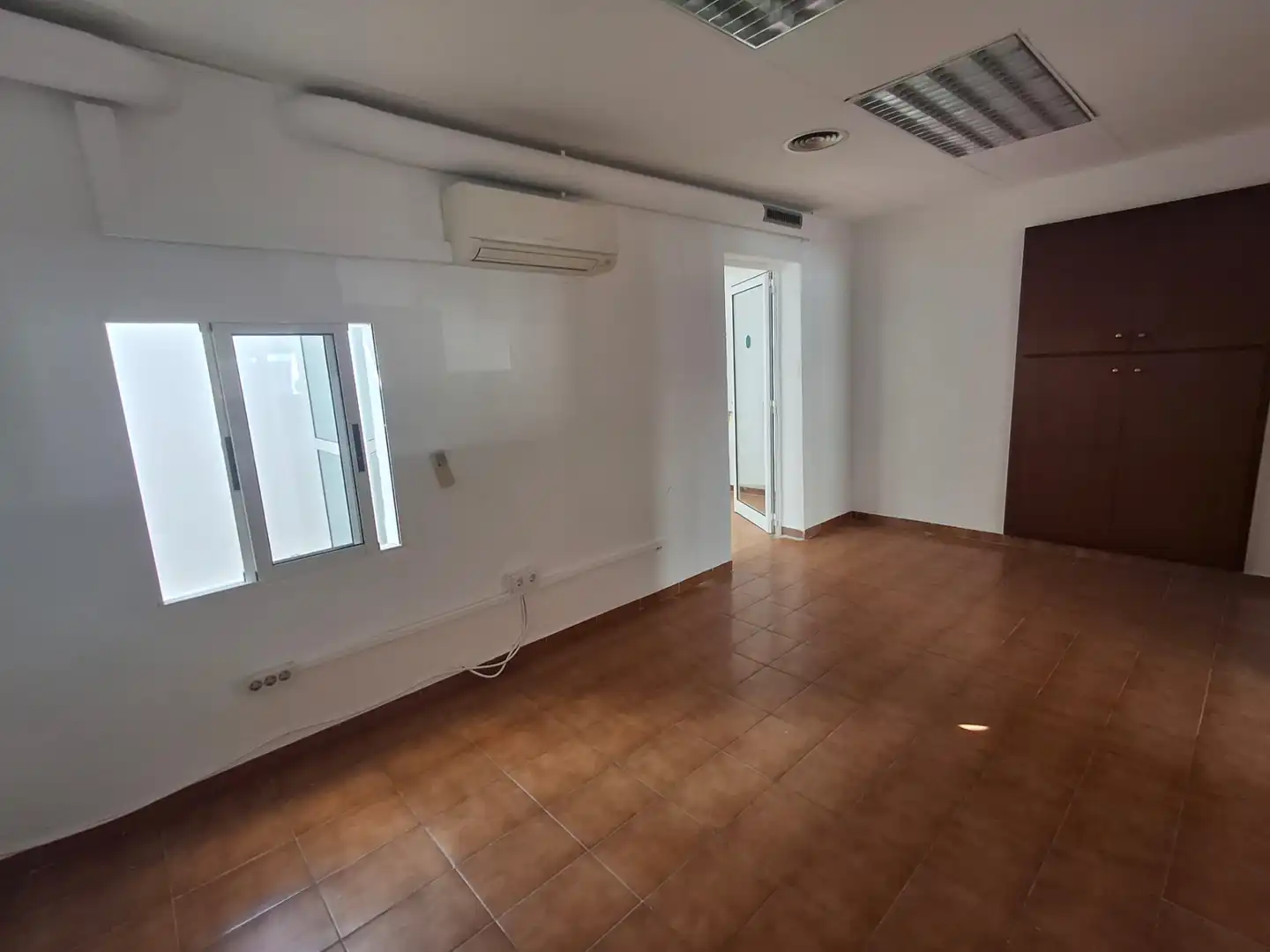 Local comercial en venta en Avinguda Catalunya 245, imagen 3