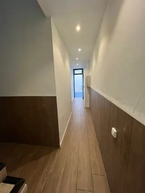 Business premises to rent in Centre - Sant Oleguer, imagen 10