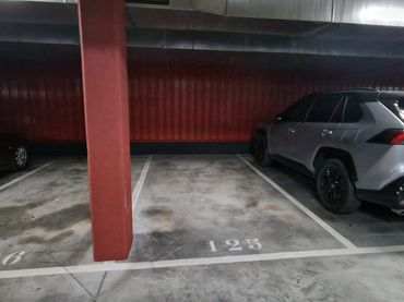 Individuel avec ascenseur à vendre à Calle de Carlos y Guillermo Fernández Shaw 4
