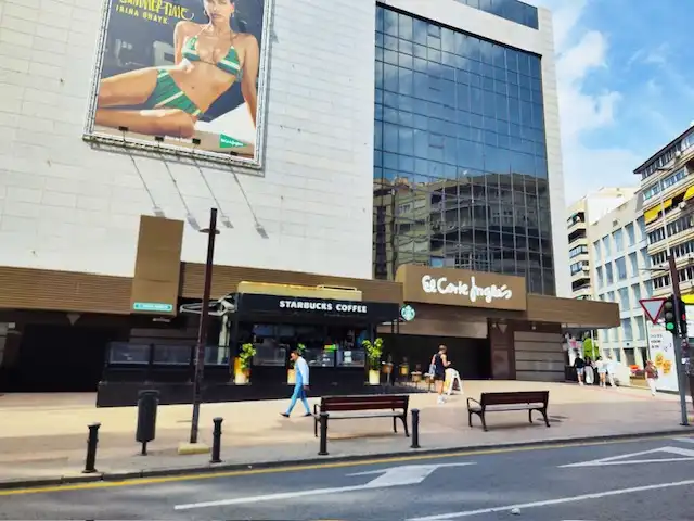 Vista exterior de Pis en venda en Alicante / Alacant amb Terrassa, Moblat i Balcó