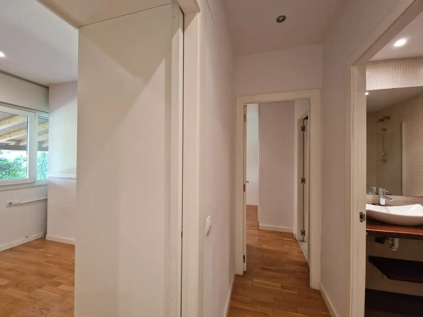 Ground floor for sale in Girona  with Air Conditioner, Heating and Terrace