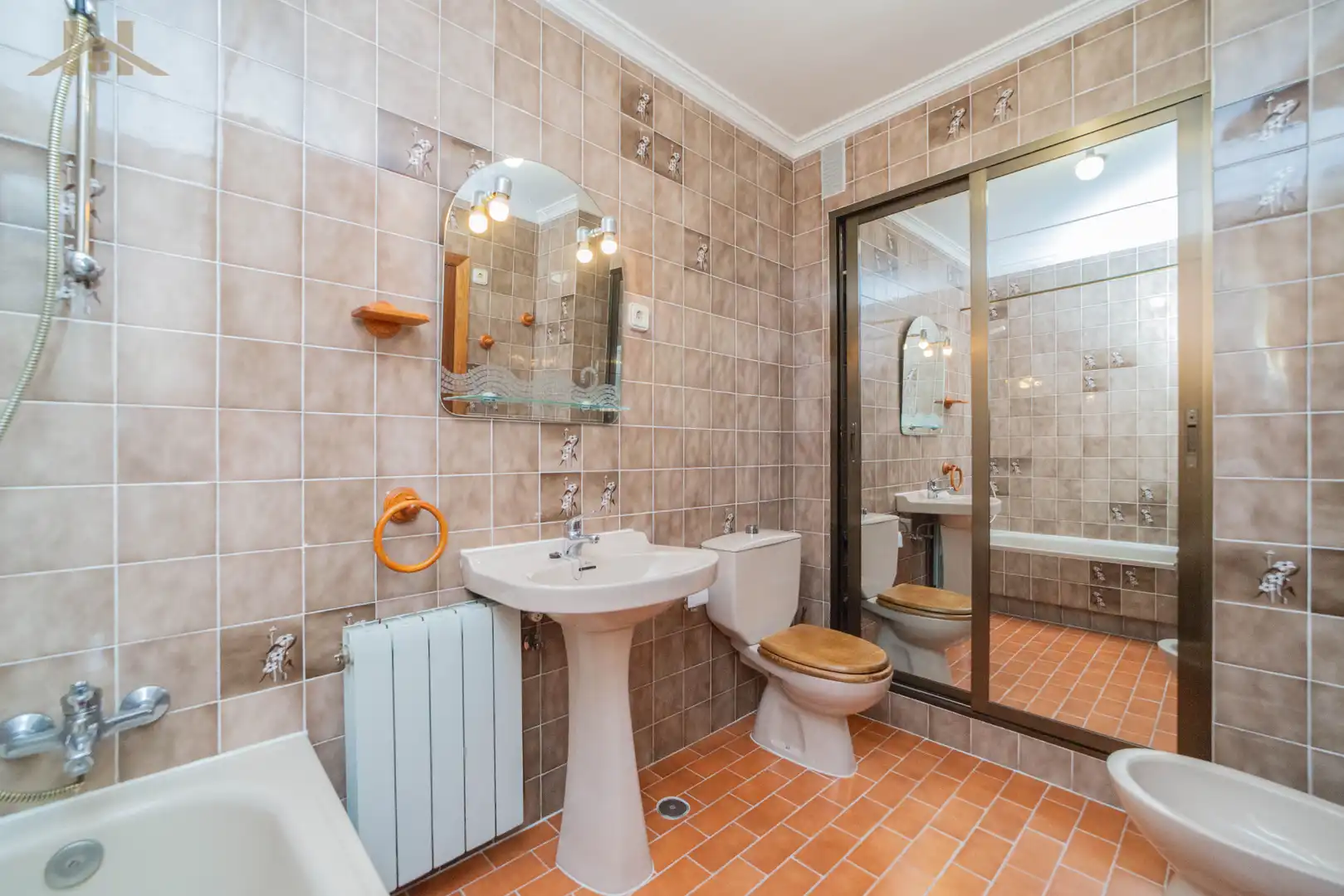 Badezimmer von Wohnung zum Verkauf in Villanueva del Pardillo mit Klimaanlage, Heizung und Parkett