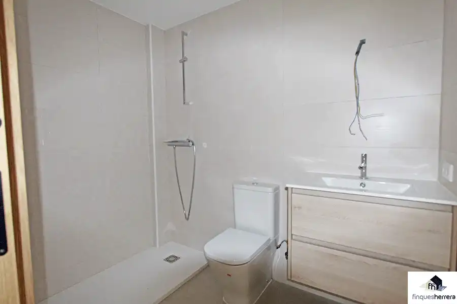 Appartement compact avec terrasse à vendre à Llívia, imagen 12