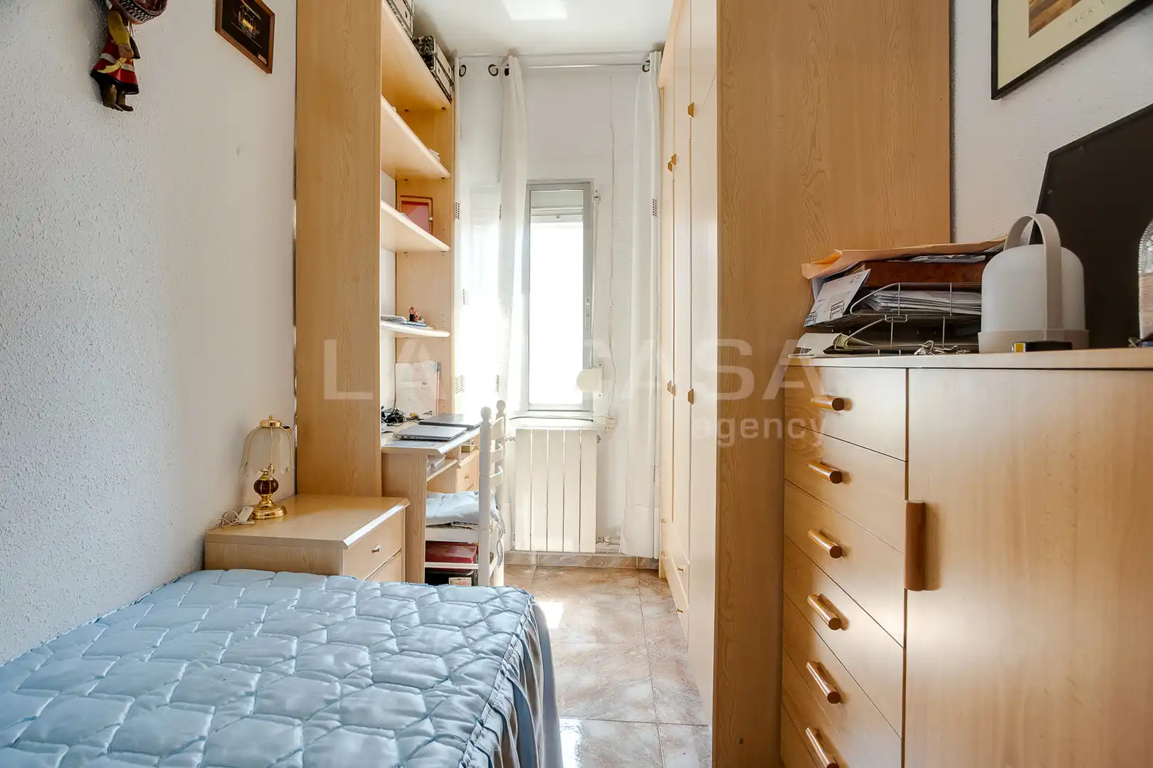 Habitación de Piso en venta en Sant Adrià de Besòs con Calefacción y Balcón
