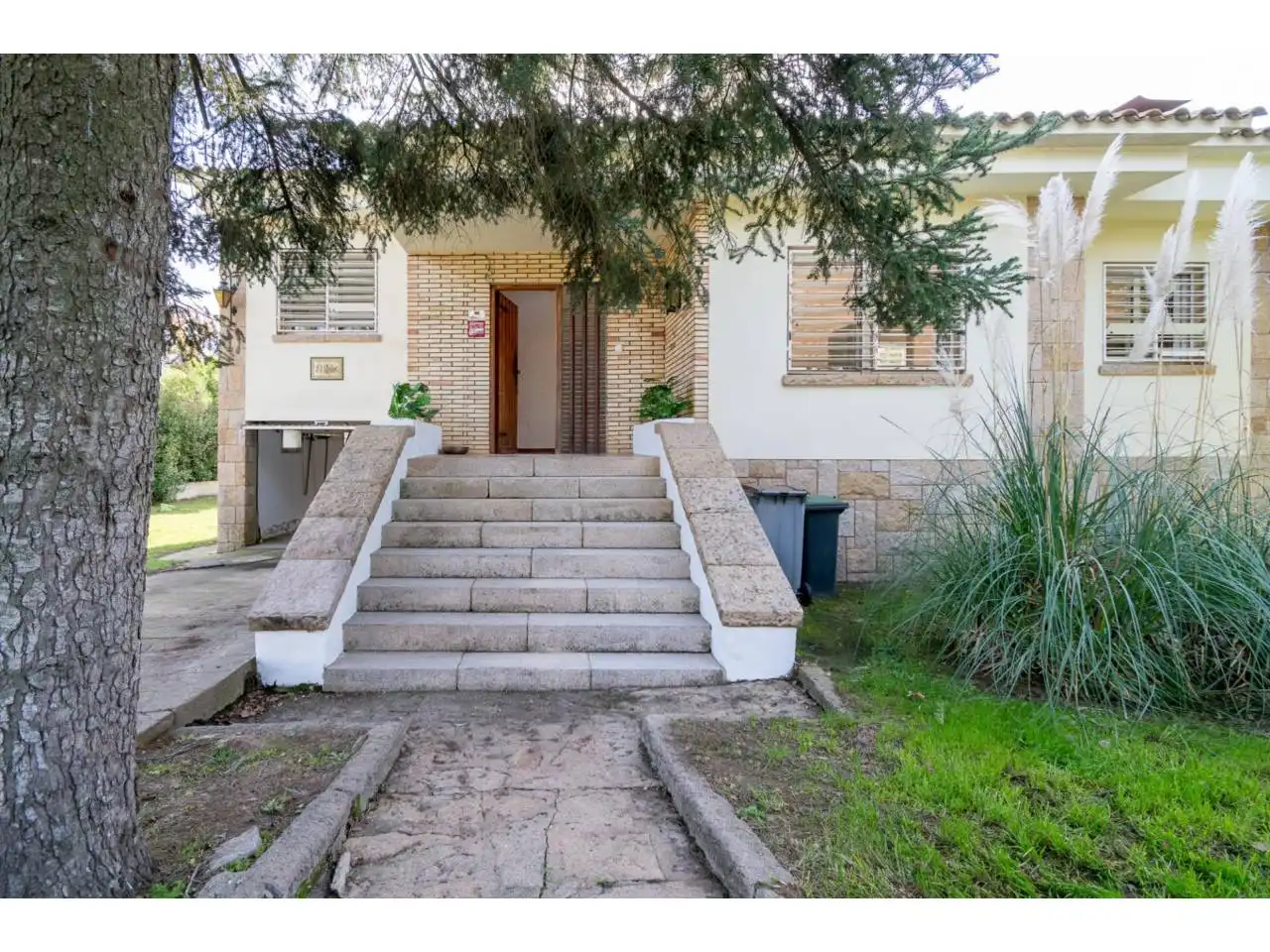 Houses for sale in Avenida de Can Bells, Vilobí d'Onyar