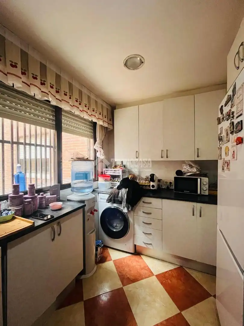 Küche von Wohnung zum Verkauf in Villa de Vallecas