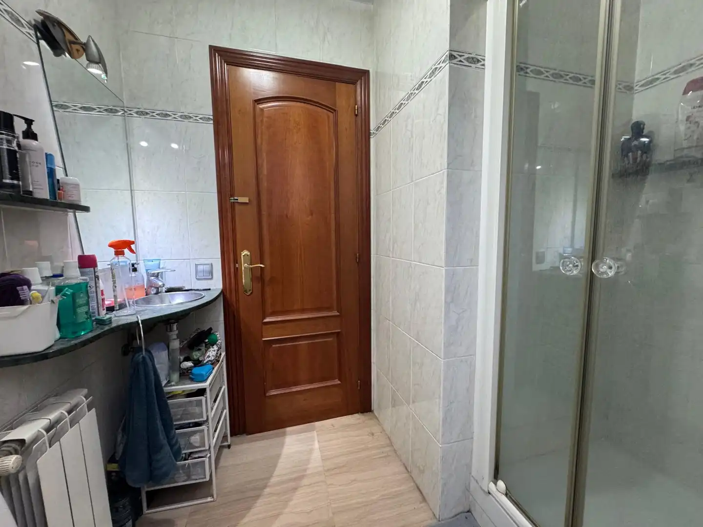 Baño de Casa adosada en venta en Sabadell con Calefacción, Terraza y Trastero