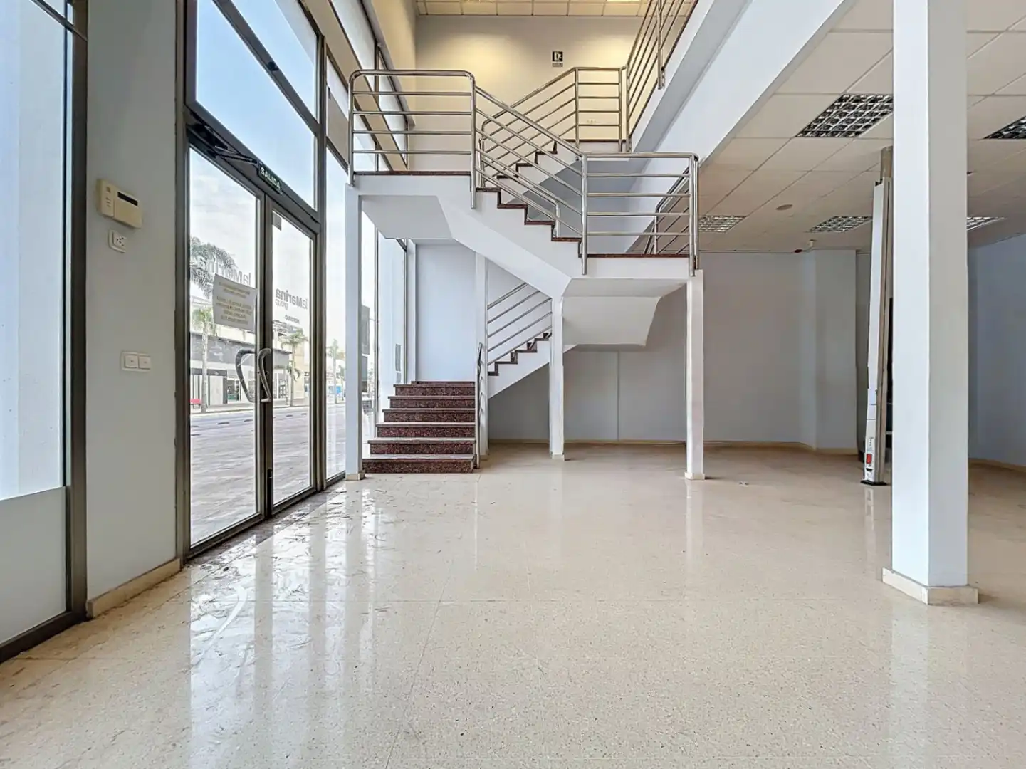 Local comercial en venda a La Nucia Pueblo, imagen 2