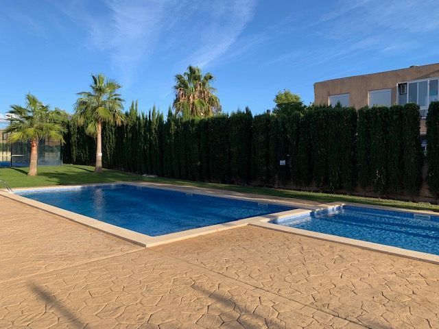 Piscina de Pis en venda en Marratxí amb Piscina comunitària