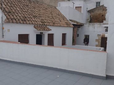 Casa con balcón en venta en Vejer