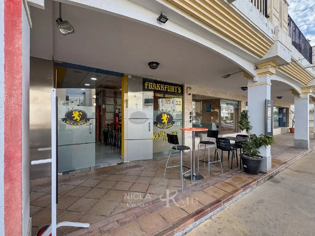 Commercial properties for sale in Vera  with Air Conditioner and Furnished