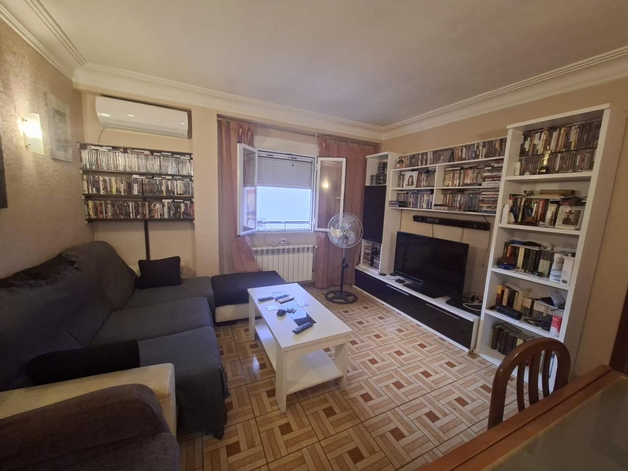 Sala d'estar de Pis de lloguer en  Madrid Capital amb Aire condicionat, Calefacció i Terrassa