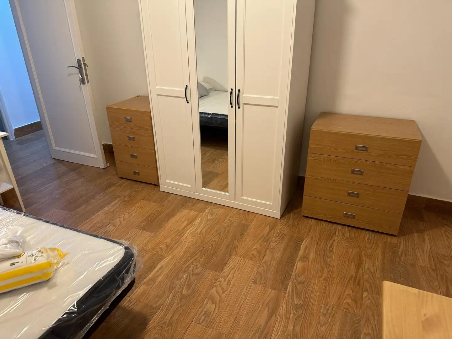 Schlafzimmer von Wohnung zur Miete in Murcia mit Möbliert