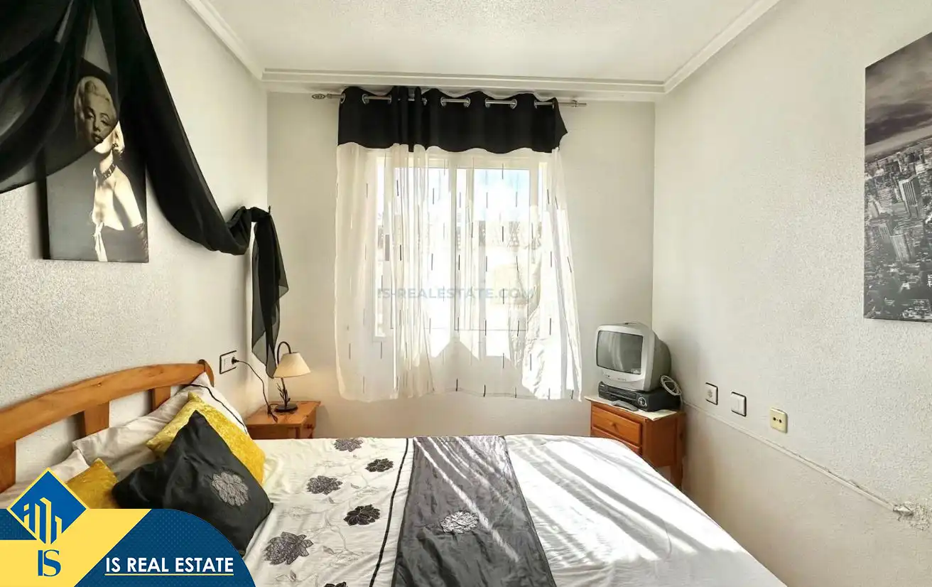 Bungalow with pool for sale in Zona Carrefour - Urbanizaciones, imagen 15