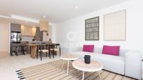 Living room of Flat for sale in  Madrid Capital  with Terrace, Storage room and Furnished