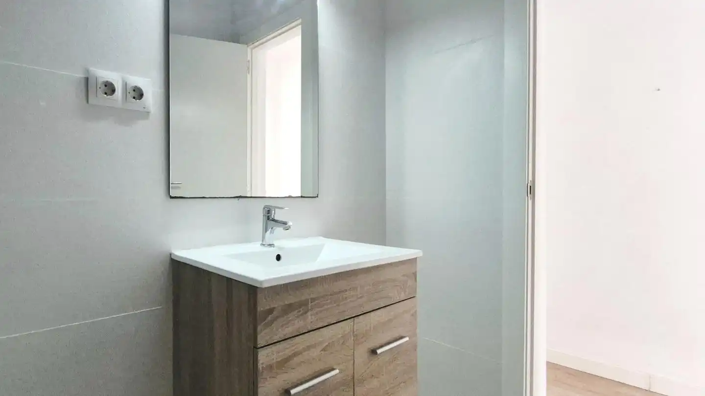 Baño de Piso en venta en Terrassa con Parquet y Alarma