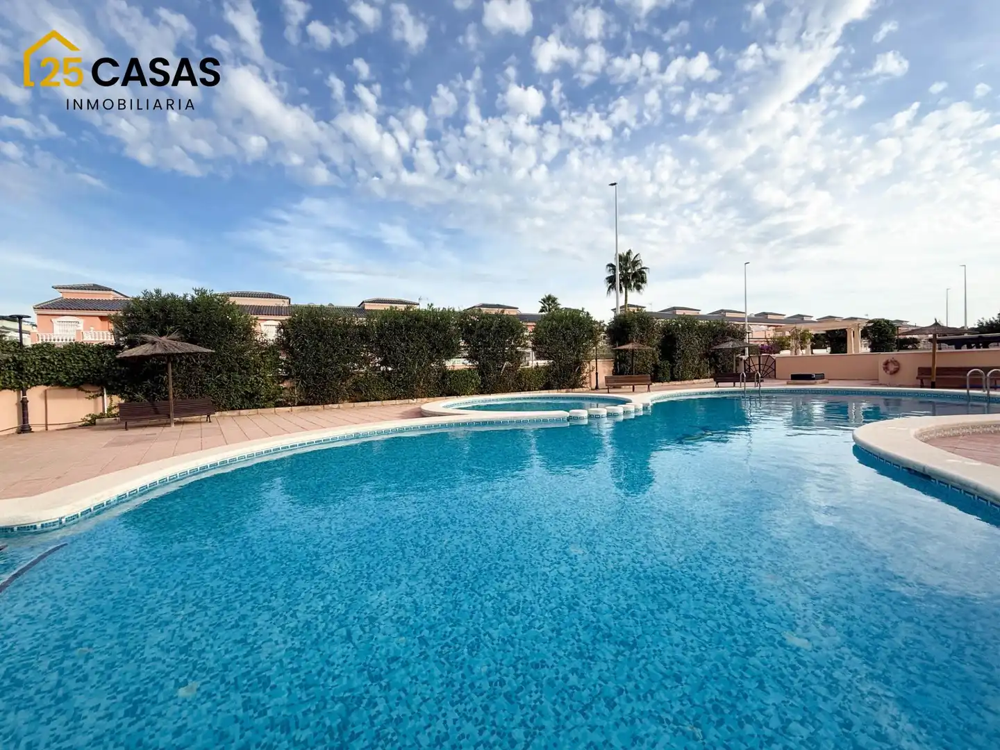 Casa amb terrassa en venda a Avenida Finlandia, imagen 35