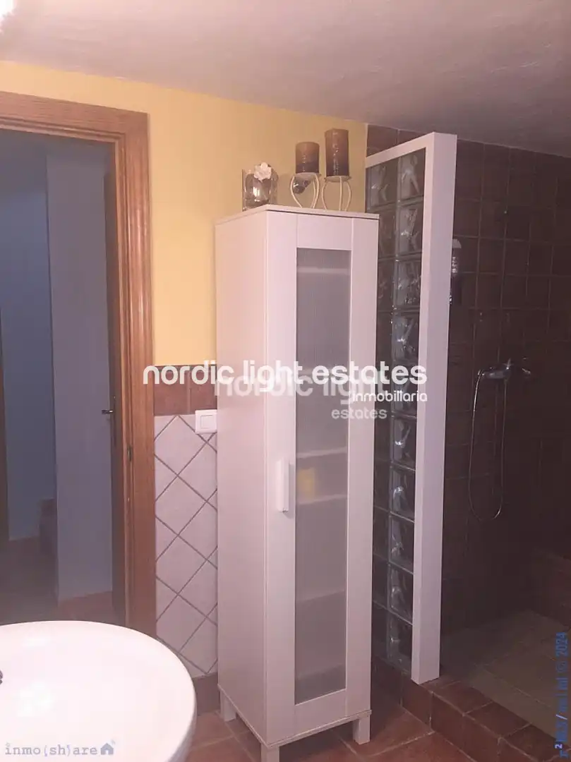 Habitación de Casa o chalet en venta en Nerja con Terraza y Piscina