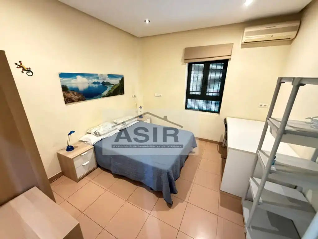 Bedroom of Flat for rent in Alzira