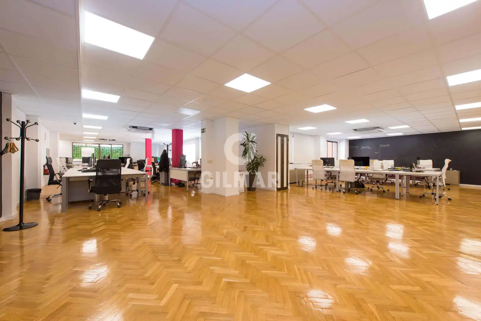 Büro zum Verkauf in Madrid mit Heizung