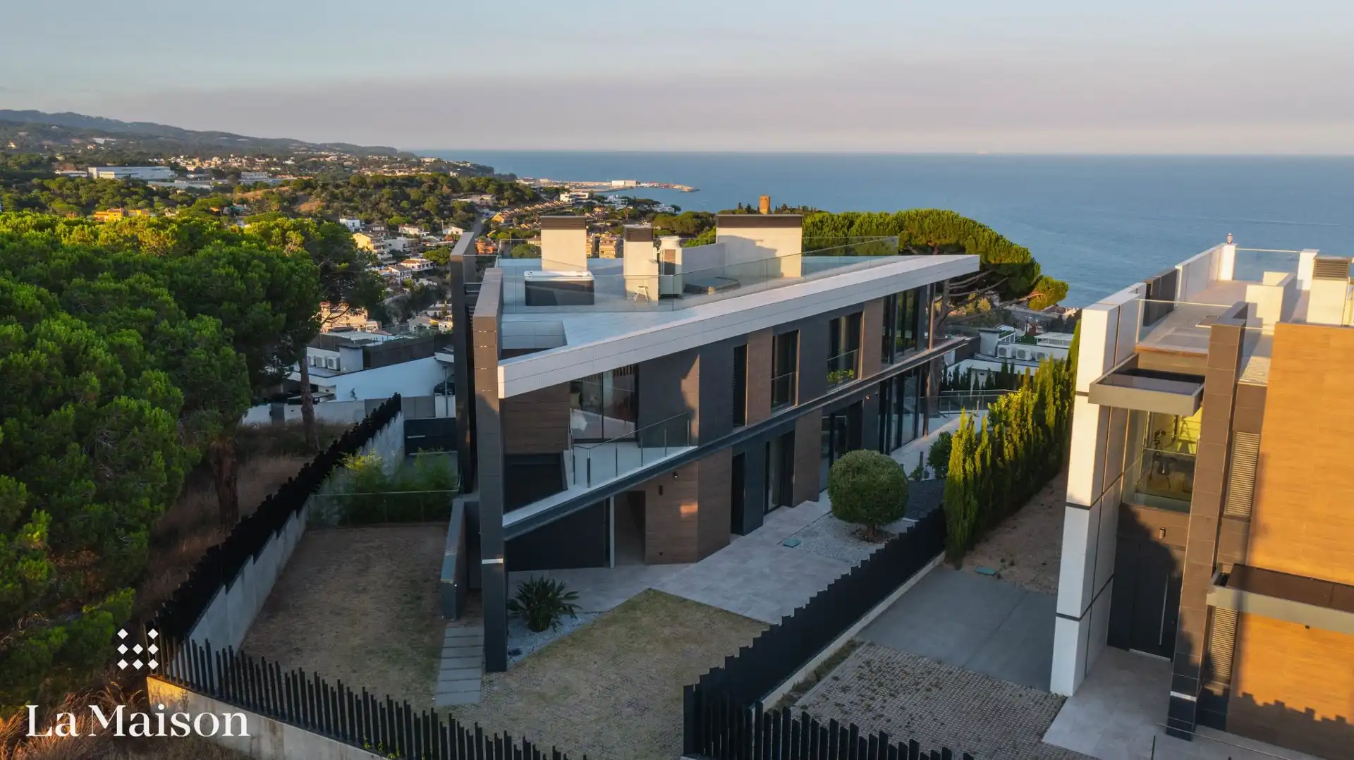 Vista exterior de Casa o chalet en venta en Caldes d'Estrac con Aire acondicionado, Calefacción y Jardín privado