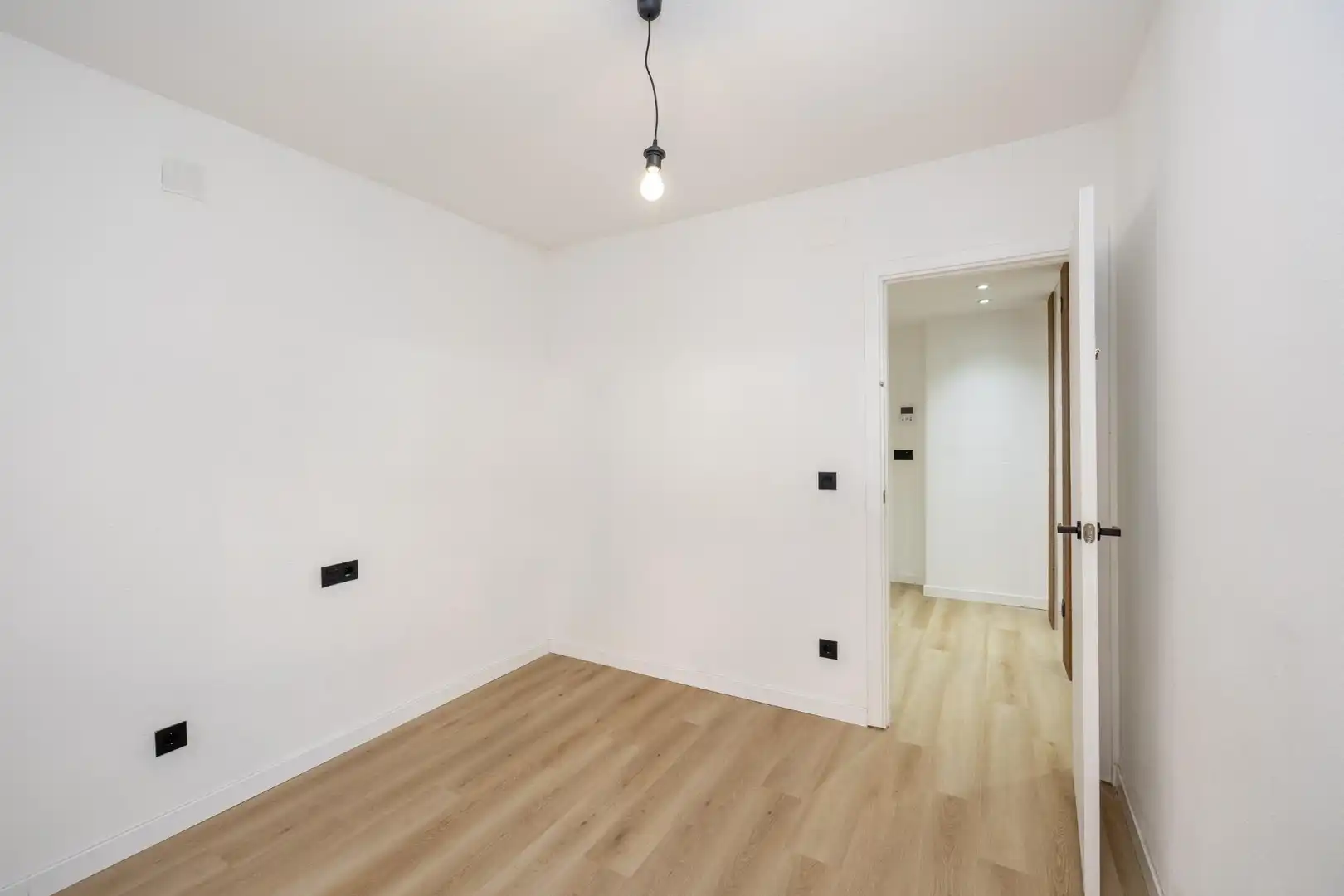 Piso en venta en Calle María Teresa León, Joaquina Eguaras