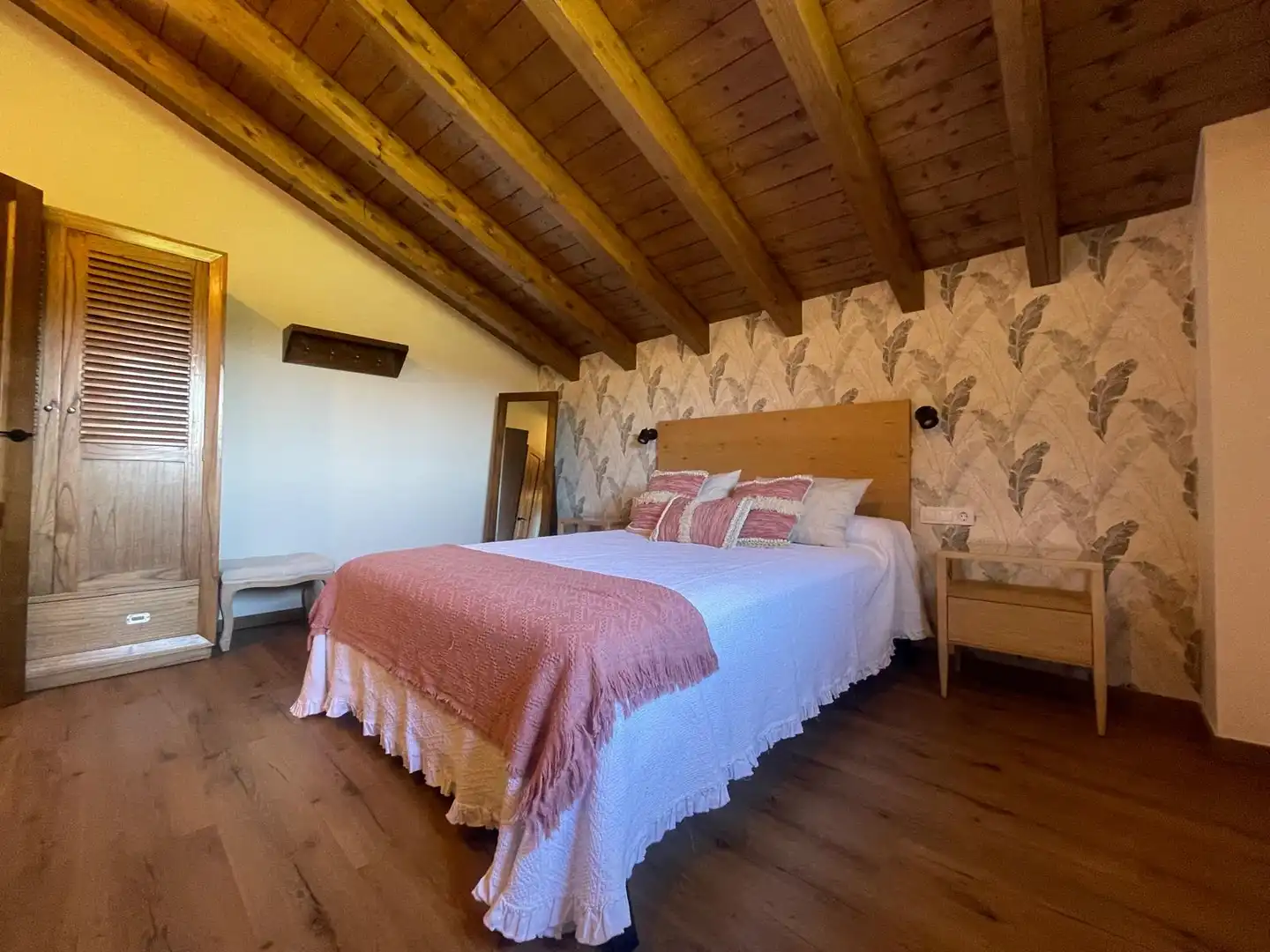 Habitación de Finca rústica en venta en Lekeitio con Aire acondicionado, Jardín privado y Parquet