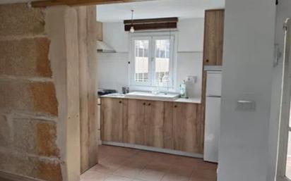 Cuina de Casa o xalet en venda en Ourense Capital  amb Jardí privat, Parquet i Traster