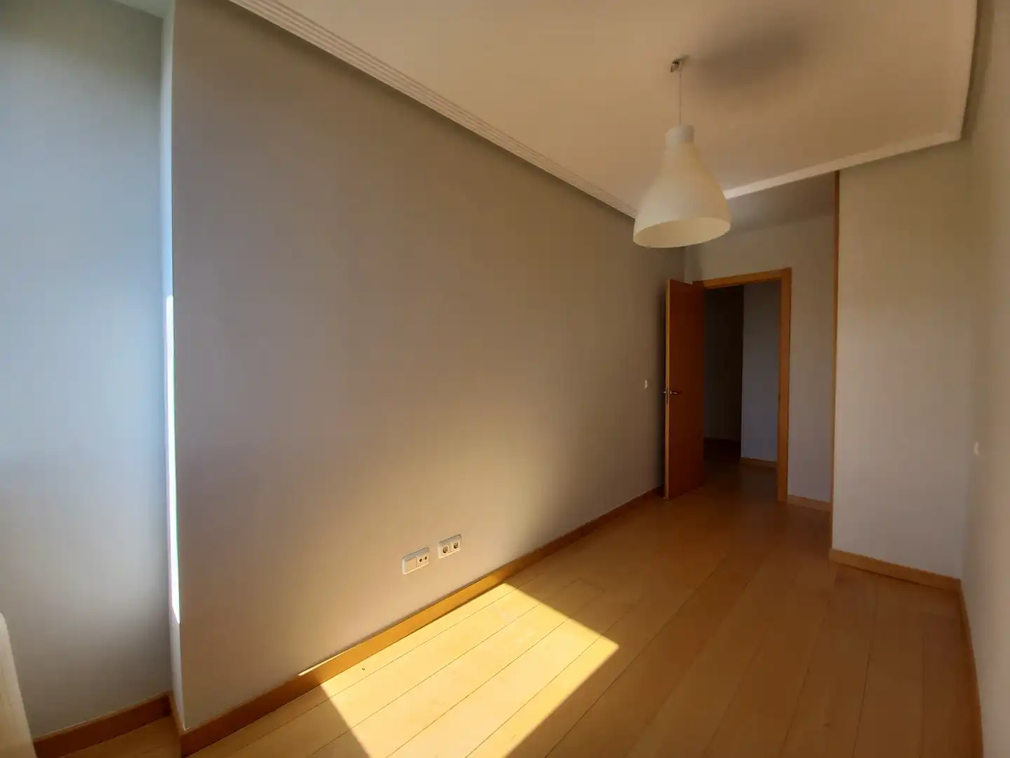 Bedroom of Flat for rent in Burgos  with Heating and Storage room