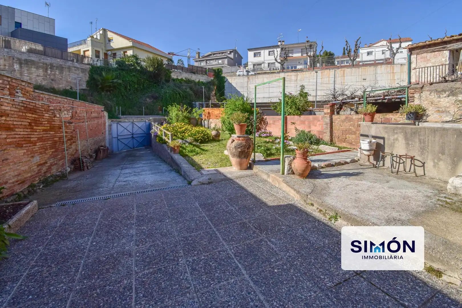Jardí de Casa o xalet en venda en Olesa de Montserrat amb Jardí privat i Traster