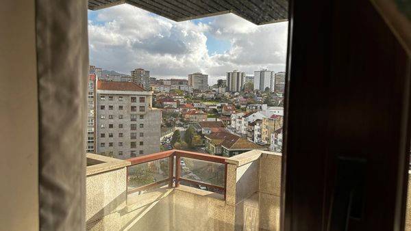 Piso en Venta en Rúa da Coruña en Plaza Industria