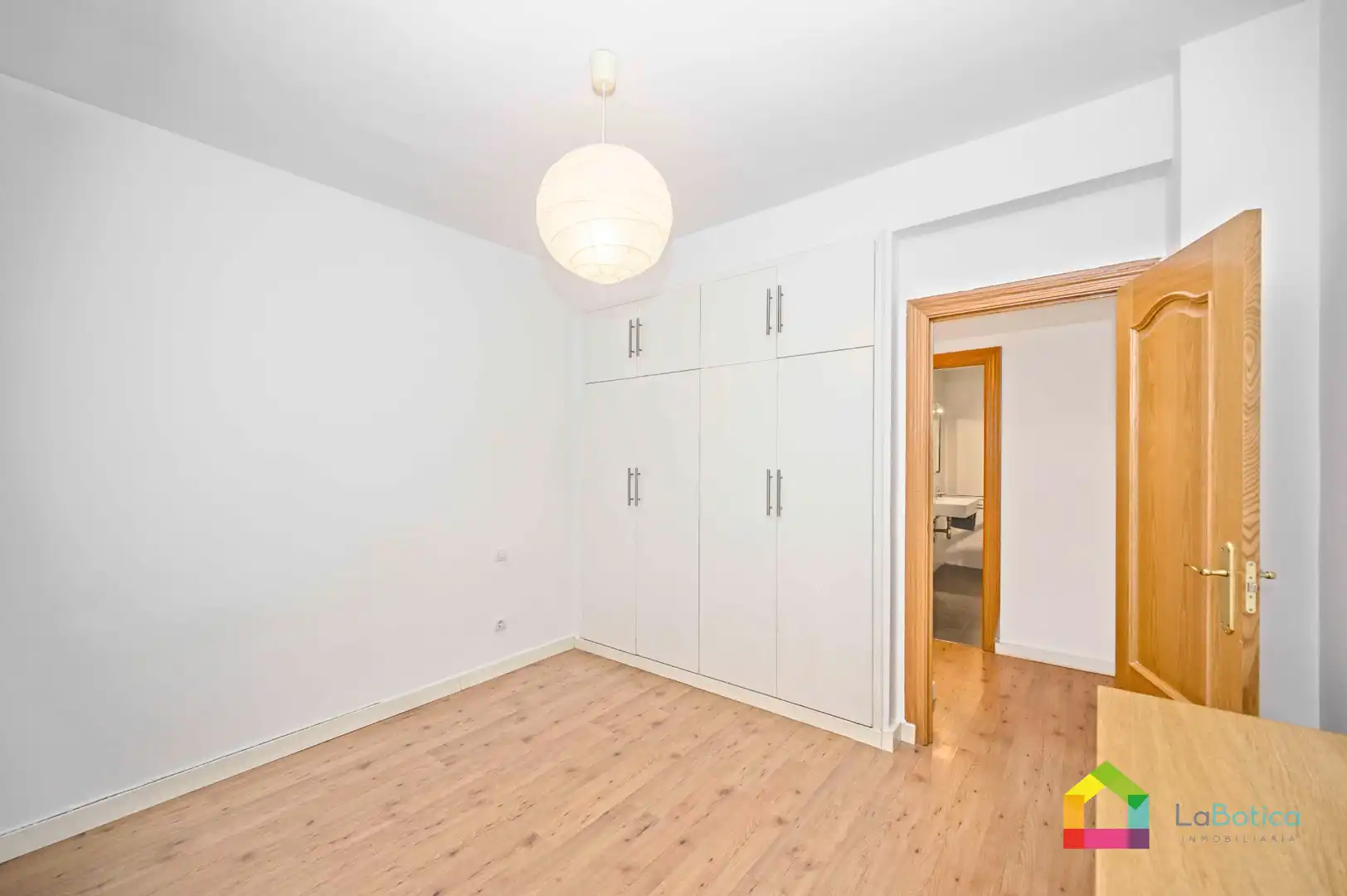 Piso en venta en Toledo con Aire acondicionado, Calefacción y Trastero