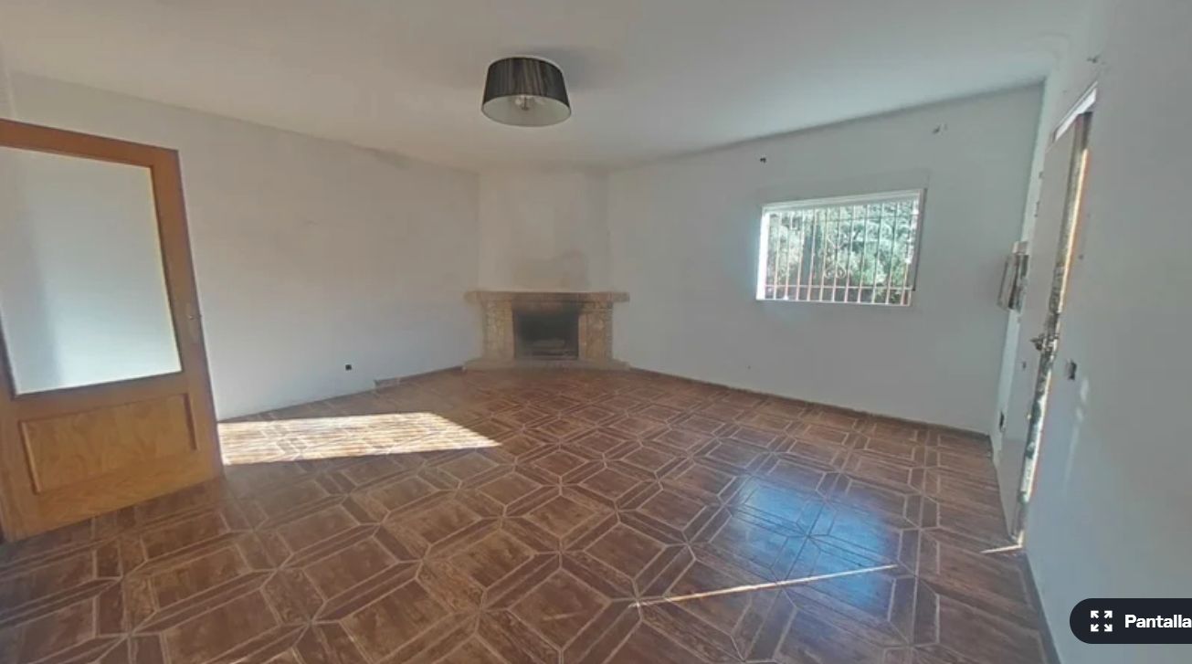 Sala d'estar de Casa o xalet en venda en  Jaén Capital amb Jardí privat i Piscina