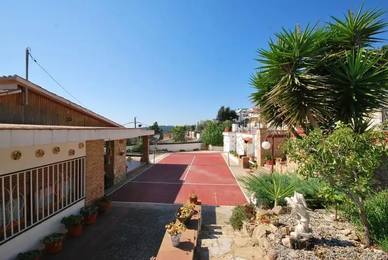 Vista exterior de Casa o chalet en venta en Lloret de Mar con Jardín privado y Piscina