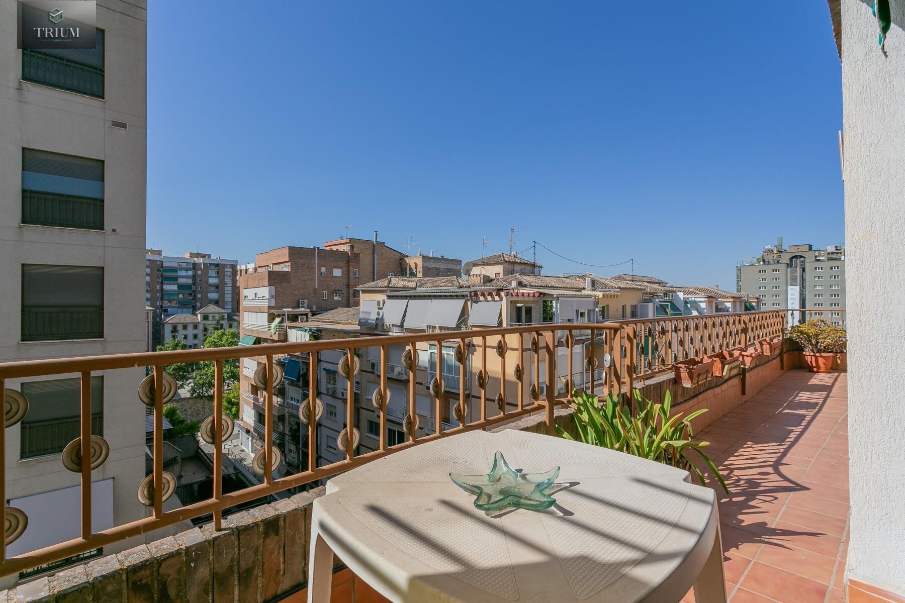 Terrassa de Àtic en venda en  Granada Capital amb Aire condicionat, Calefacció i Parquet