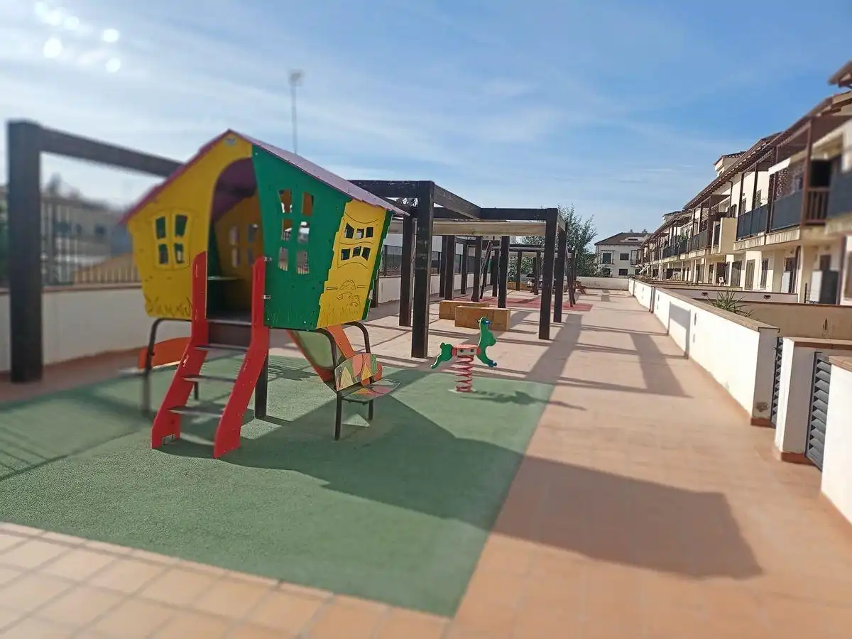 Terrassa de Apartament en venda en Sant Jaume d'Enveja amb Moblat, Balcó i Piscina comunitària
