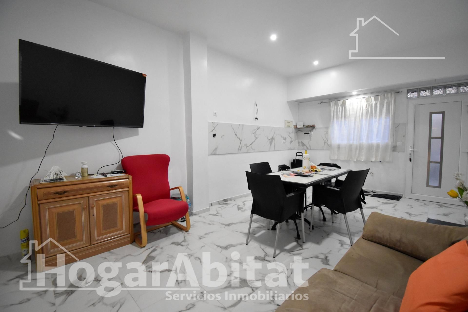 Living room of Flat for sale in Gandia  with Terrace