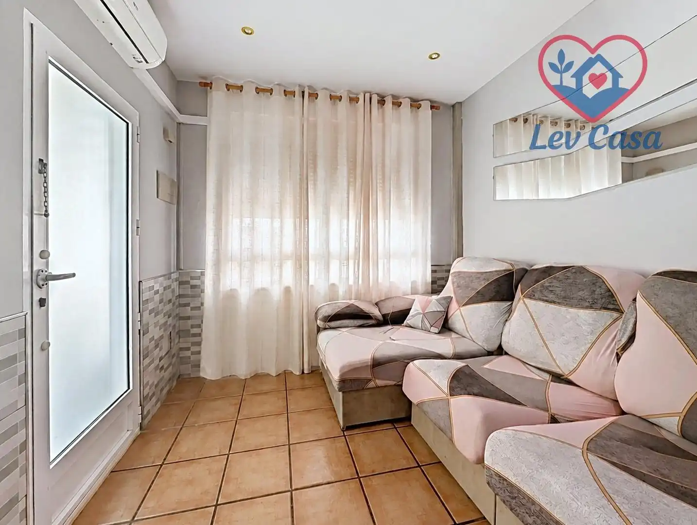 Sala d'estar de Apartament en venda en Fuente Álamo de Murcia amb Aire condicionat, Calefacció i Moblat
